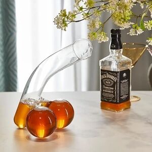Elegant Glass Decanter - Party In Style!!!